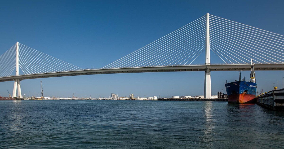 Water woes land Corpus Christi negative Fitch rating outlook