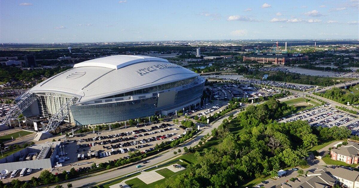 Bonds part of plan to extend Dallas Cowboys' stadium lease
