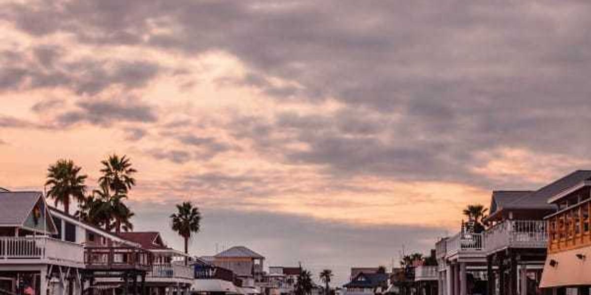 2 Texas beaches crest among 10 best in U.S. for 2026