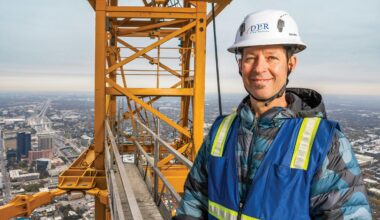 This Crane Operator Has the (Literal) Highest Office in Texas