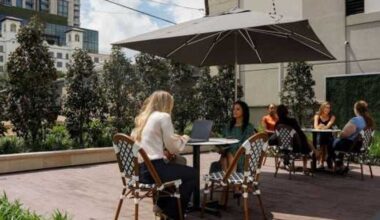 Martiott Dallas Uptown debuts pet-friendly outdoor plaza