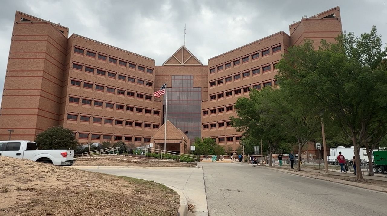 Largest military hospital celebrates 30 years in San Antonio