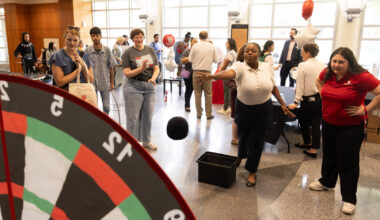 Students, staff celebrate 75 years of MD Anderson Library
