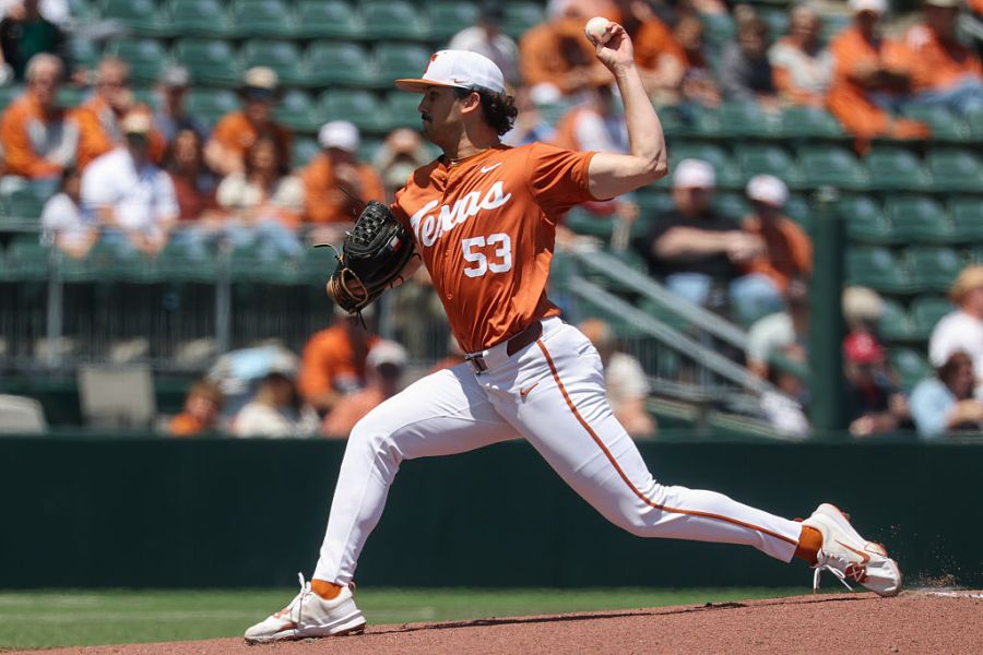 Texas baseball rallies from 5 down to beat Mississippi State and stay in SEC title hunt