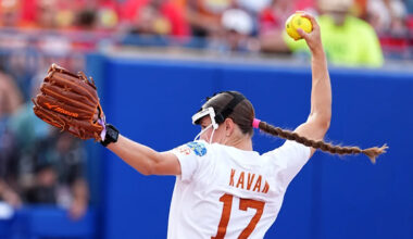 Texas softball drops Game 1 of Super Regional to Arizona State