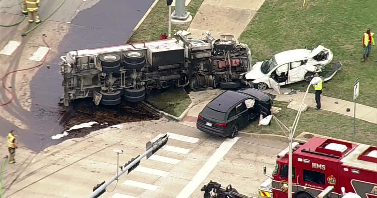 Plano oil spill cleanup underway after tanker truck crash on Spring Creek Parkway