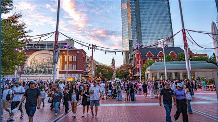 Fort Worth’s Sundance Square partners with JLL to bring new shops, restaurants, entertainment downtown