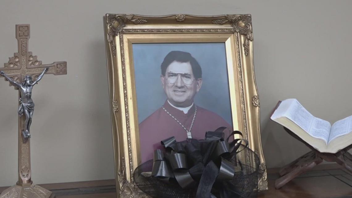 Coastal Bend community remembers former Bishop René Gracida
