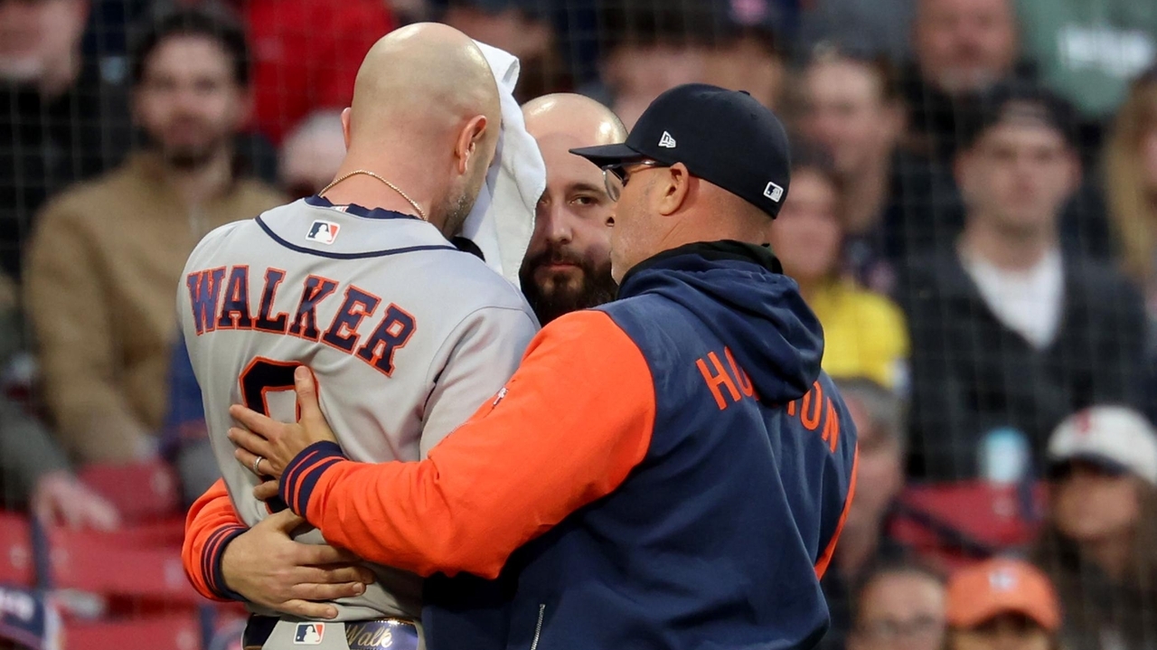 Houston's Christian Walker feels OK after being hit in head by fastball; expects to play Sunday