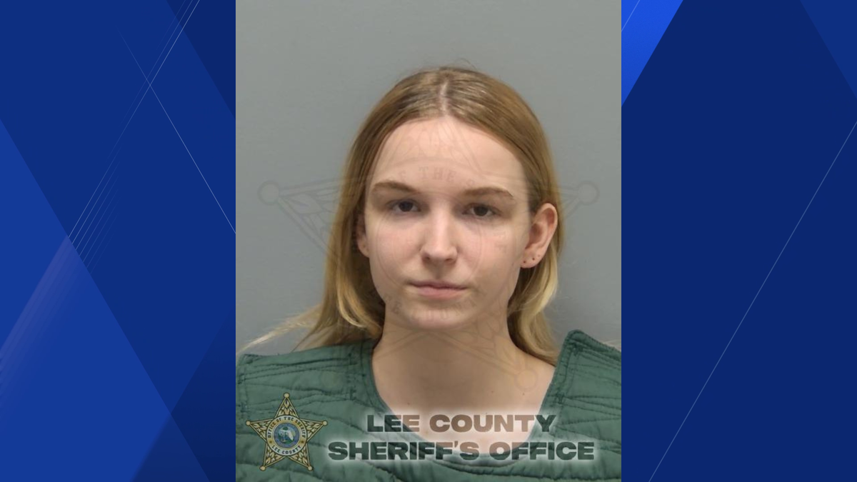 Texas mother arrested in Florida in connection with drowning deaths of her two daughters