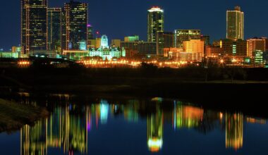 Is Fort Worth building its own San Antonio-style river walk?