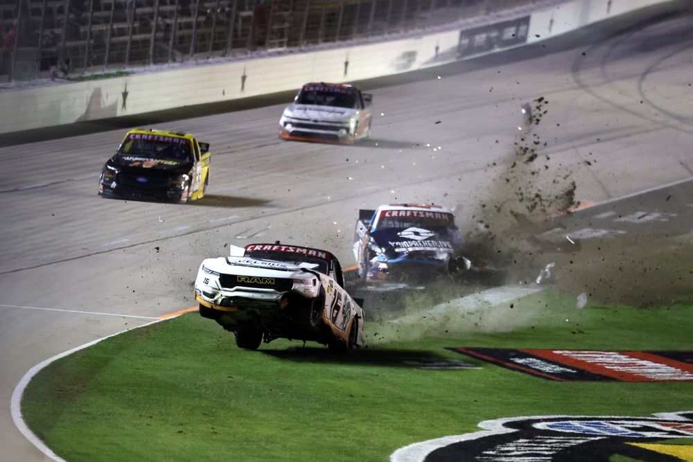 Justin Haley crashes, No. 16 Kaulig Racing Ram