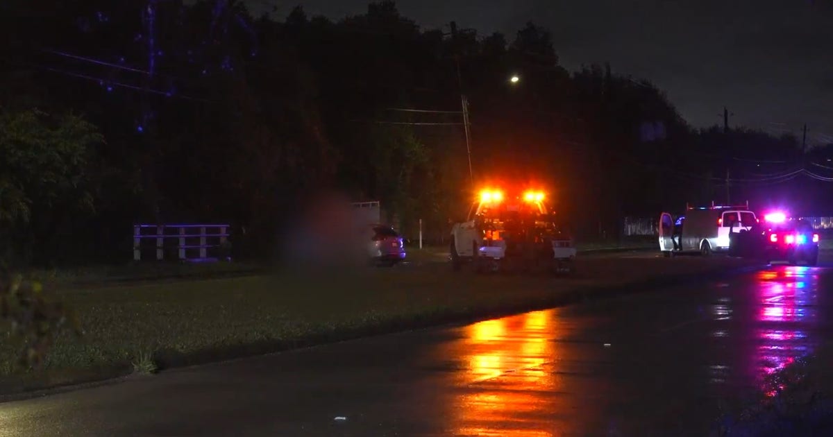 Driver killed in southeast Houston crash, possibly caused by high water