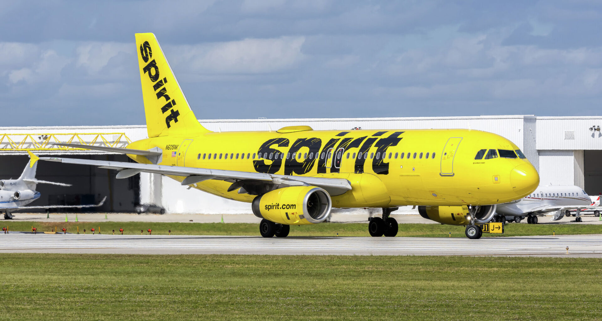 Spirit Airlines shuts down operations, cancels all Texas flights