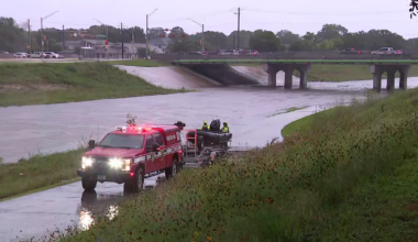 Houston officials suspend search for woman reportedly swept away near Brays Bayou