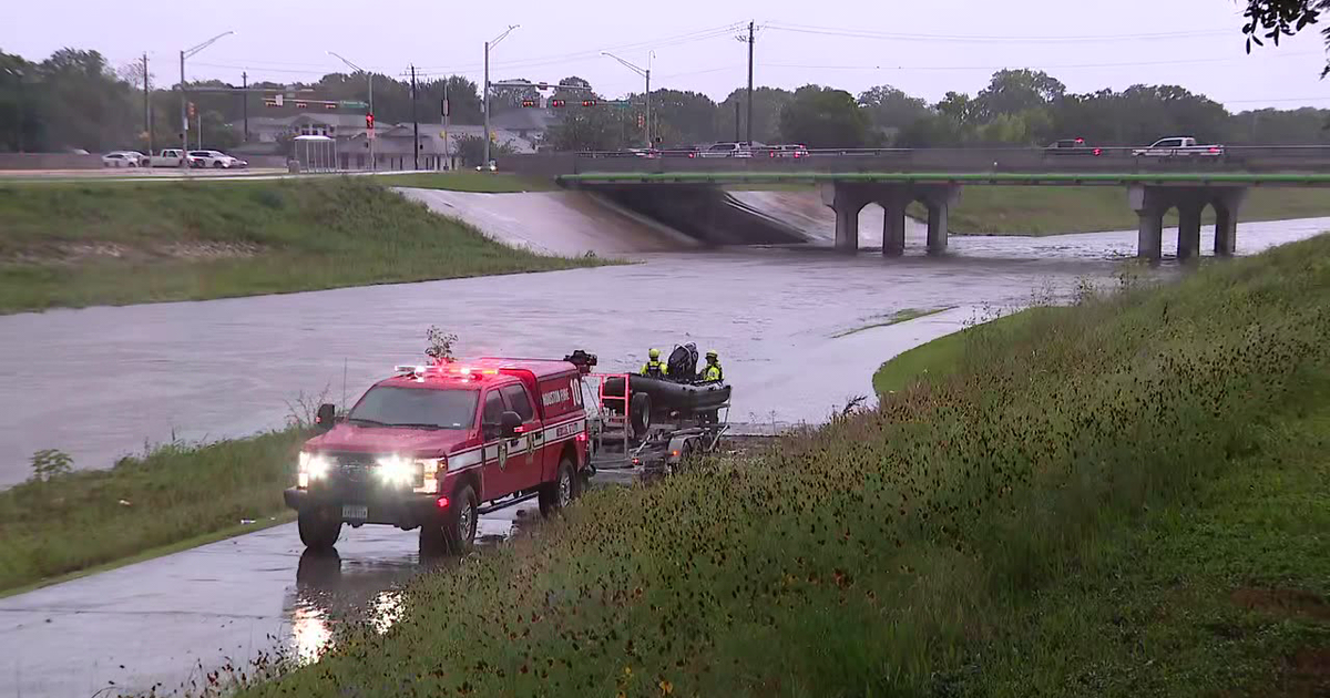 Houston officials suspend search for woman reportedly swept away near Brays Bayou