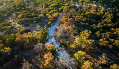 Texas Hill Country ranch with record-breaking buck hits market