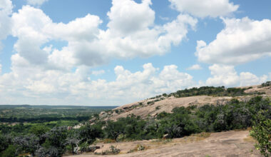 Texas hiker stranded overnight rescued at Enchanted Rock