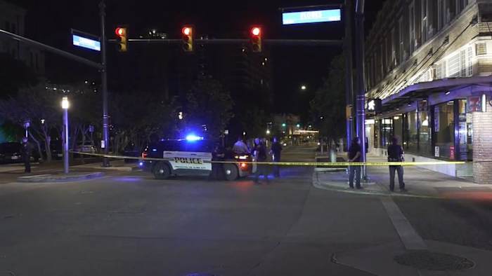Man critically injured after stabbing in downtown, SAPD says