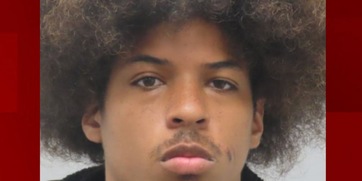 Texas man charged with having sexual relations with teenage girl