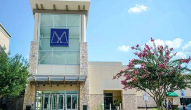 'Youth curfew' to go into place at another Houston mall