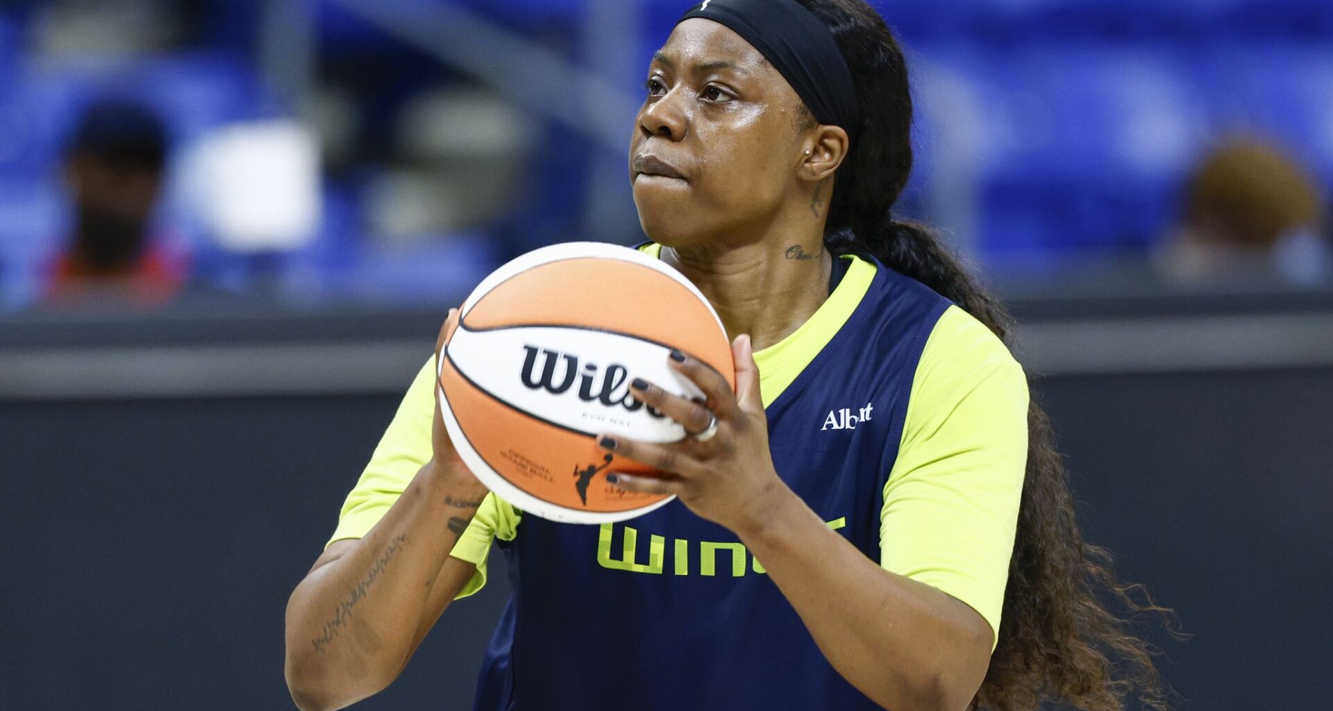 Criminal case against Wings' Arike Ogunbowale dropped, report says