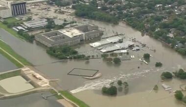 Houston homeowners urged to buy flood insurance now before hurricane season begins