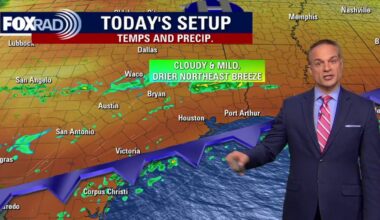 Houston weather: Comfortable, cooler Thursday with light rain chances