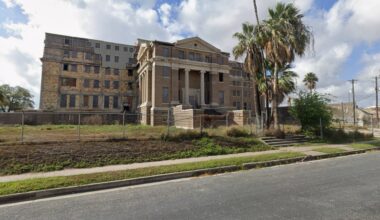 Historic courthouse in Corpus Christi moves closer to demolition