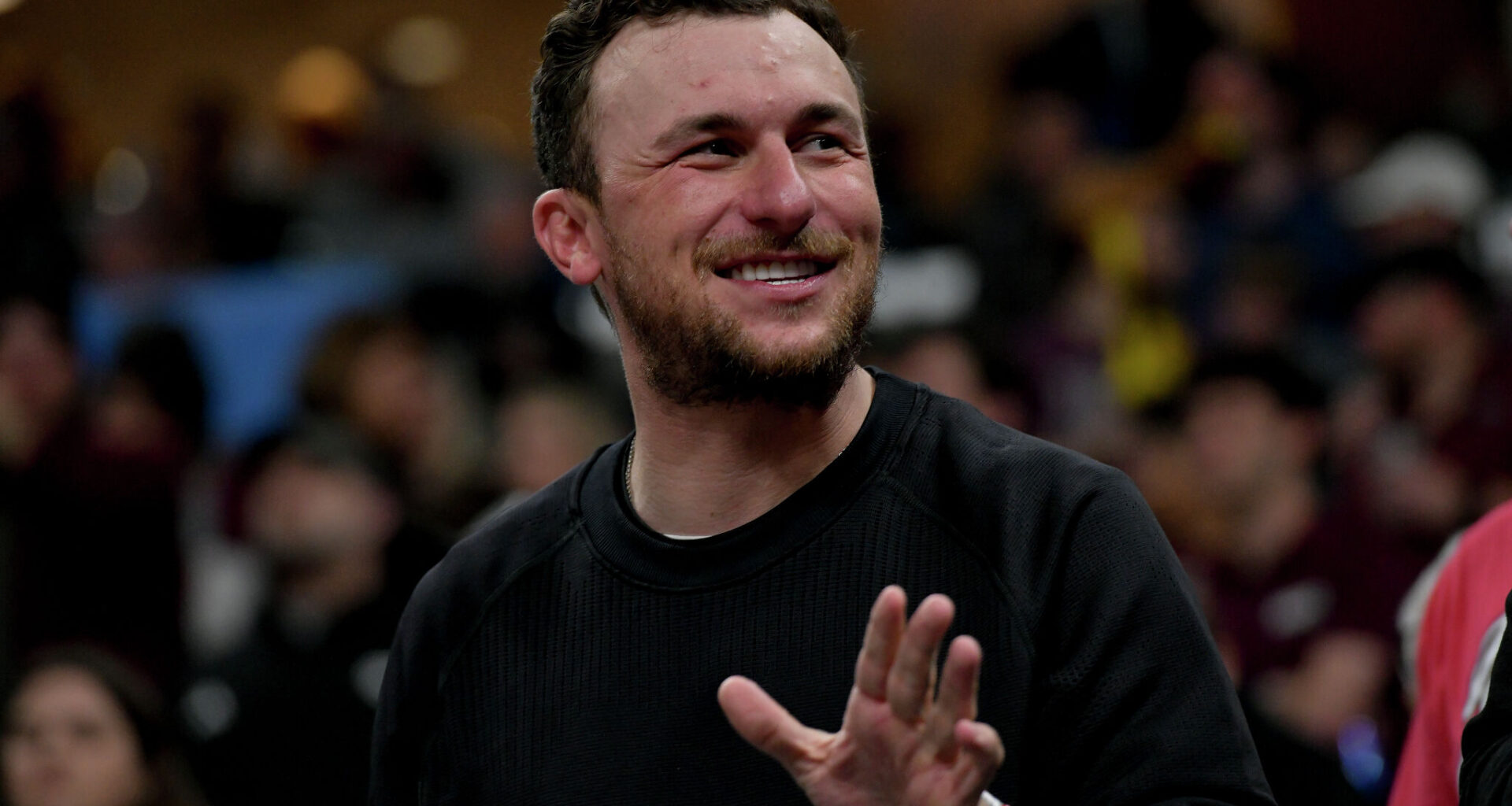 Former Texas A&M QB, Heisman winner Johnny Manziel's boxing debut