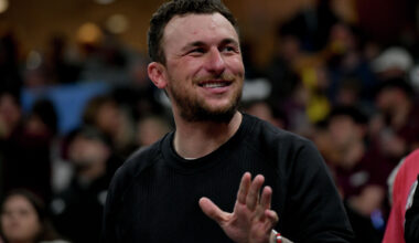 Former Texas A&M QB, Heisman winner Johnny Manziel's boxing debut