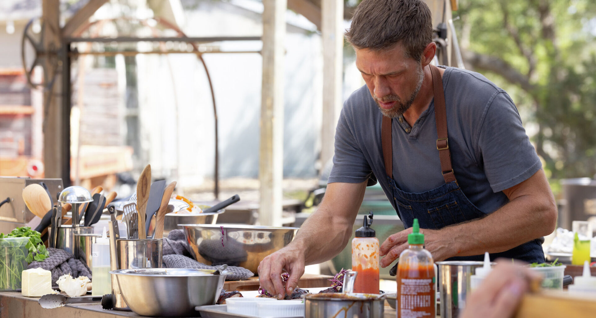 Meet Tim, the Dallas pitmaster competing on ‘BBQ Brawl’ on Food Networ