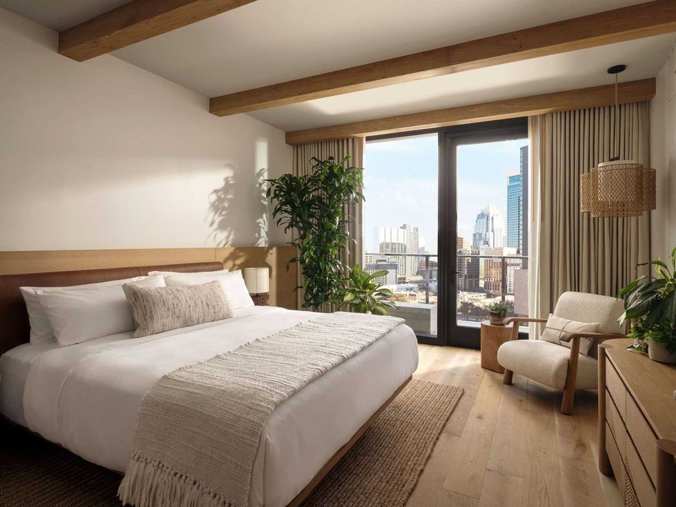1 Hotel Austin guest room