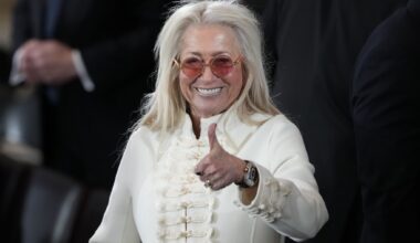Miriam Adelson arrives for the 60th Presidential Inauguration in the Rotunda of the U.S. Capitol in Washington, Monday, Jan. 20, 2025. (AP Photo/Julia Demaree Nikhinson, Pool)