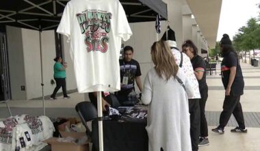 Spurs playoff run boosts sales for displaced San Antonio vendors after Painted Tree closure