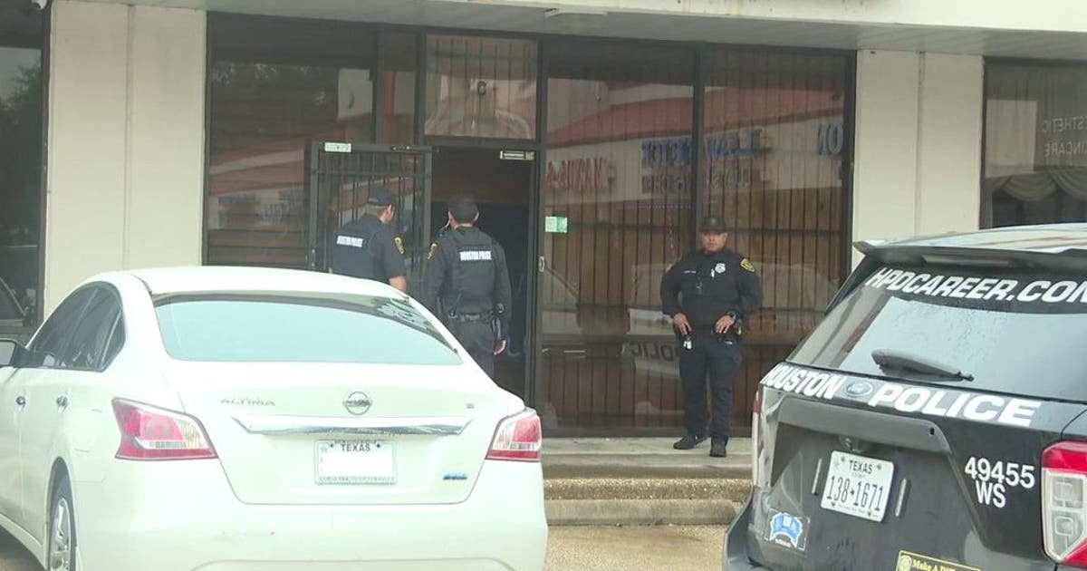 Houston homicide investigation: Employee found dead at Alief business