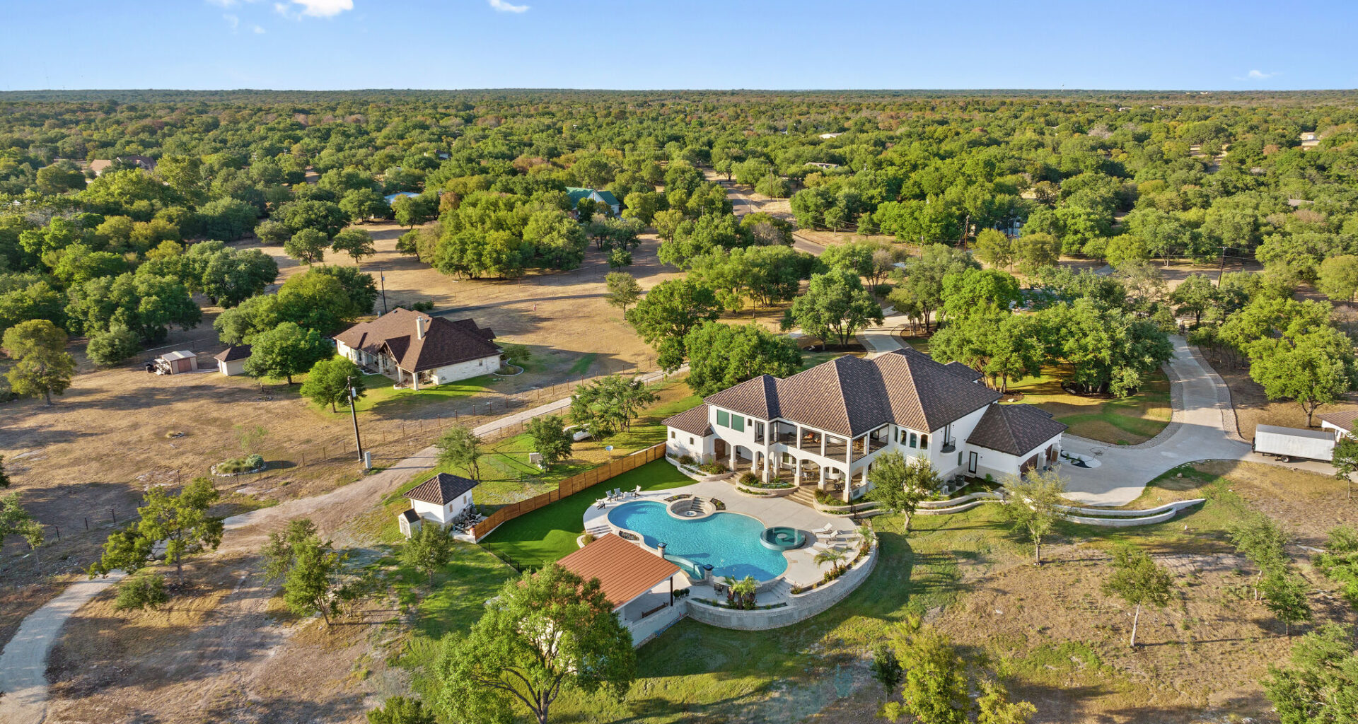 Round Rock Donuts owners to auction Texas Hill Country oasis