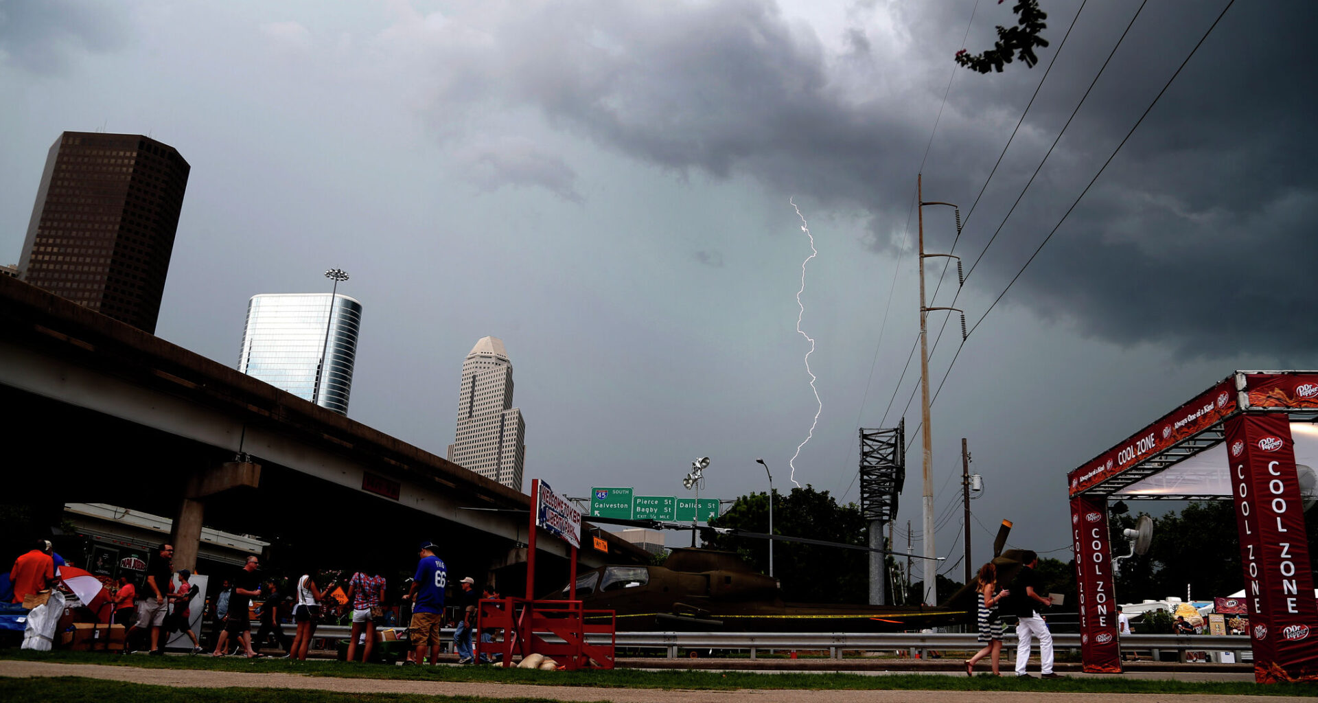 Texas braces for thunderstorms, hail and flood risk
