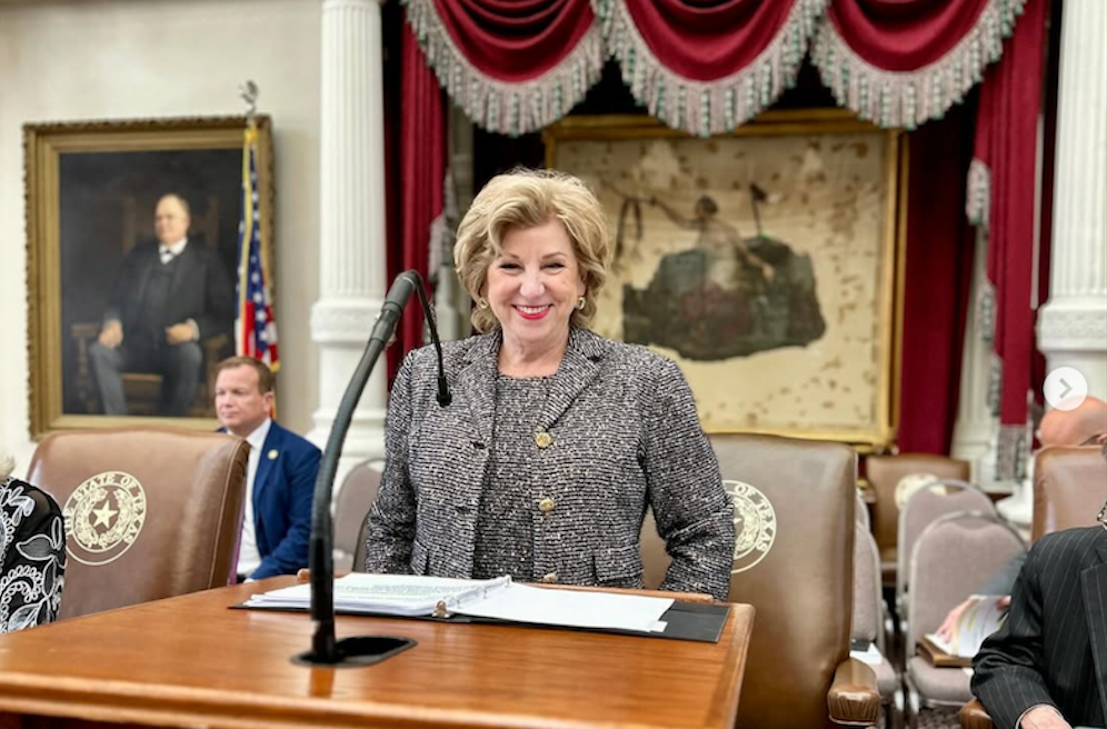 Texas Secretary of State sends scathing letter to Bexar officials, drags feet on new voting system