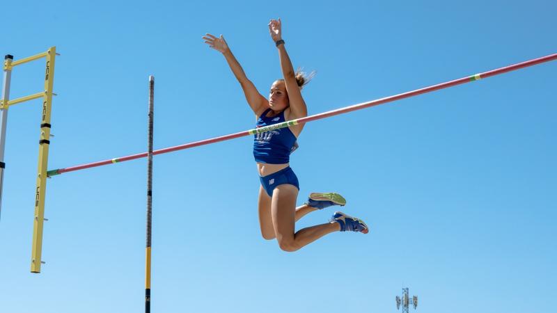 Grellhesl, Weider Earn Podium Finishes at LSC Championships