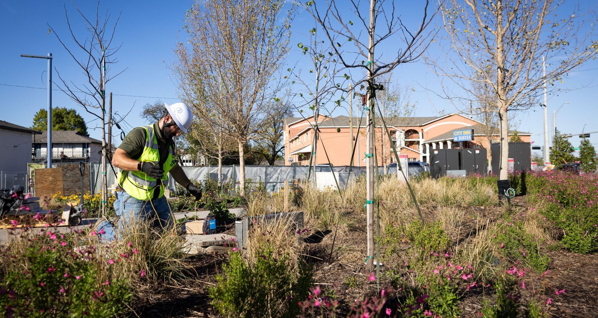 BlackRock gives $30 million to boost Texas electricians