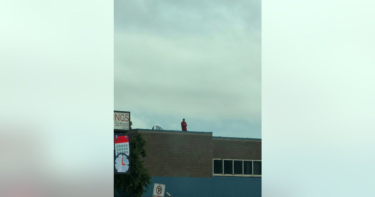 Man gets on roof of Alief ISD's Cummings Elementary