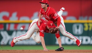 Justin Foscue rebounds from causing blooper with star SS Corey Seager with 1st homer for Rangers
