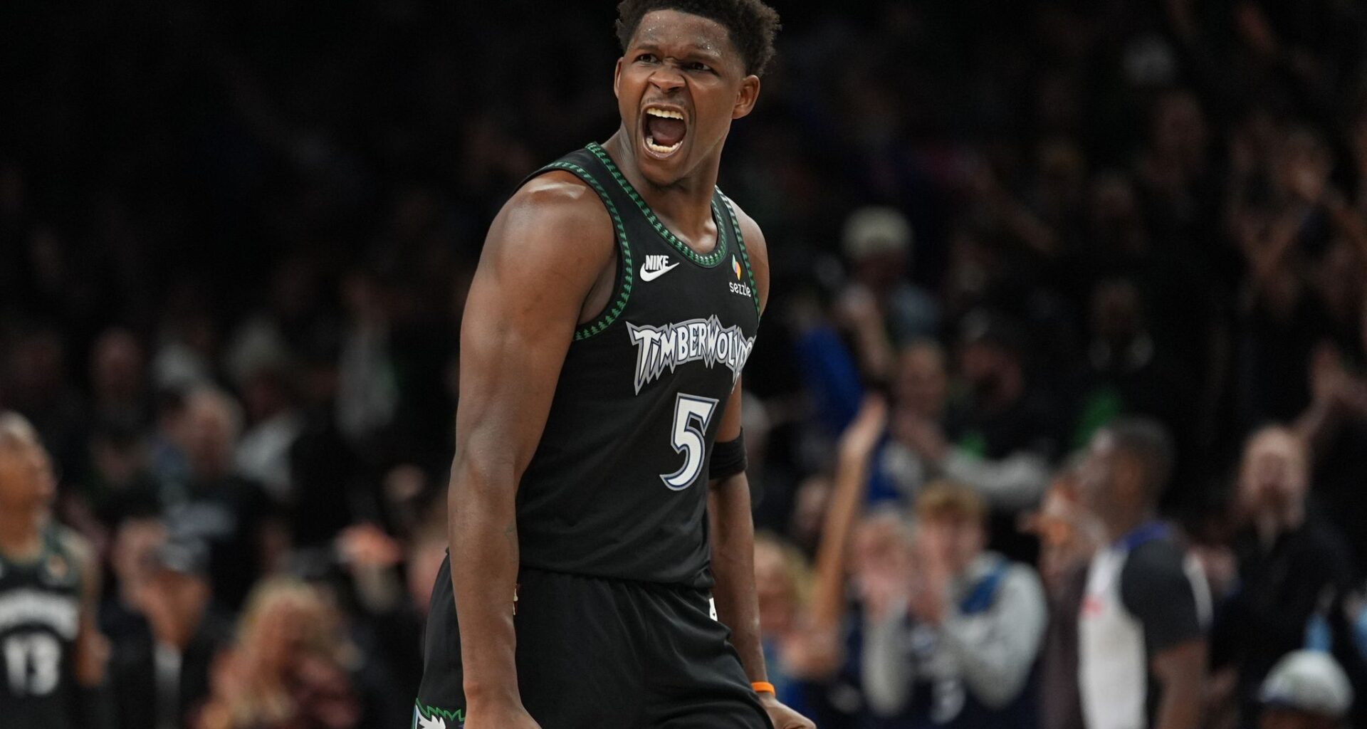 Anthony Edwards awes Timberwolves with his performance despite recent trouble with both knees