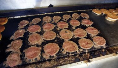 Floyd's Dairy Bar was known for its affordable burger deals.
