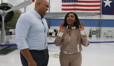 Jasmine Crockett campaigns for Colin Allred