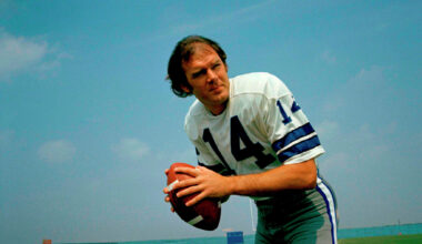 Former Dallas Cowboys quarterback Craig Morton dies at 83