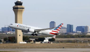 Comparing DFW International Airport and Dallas Love Field