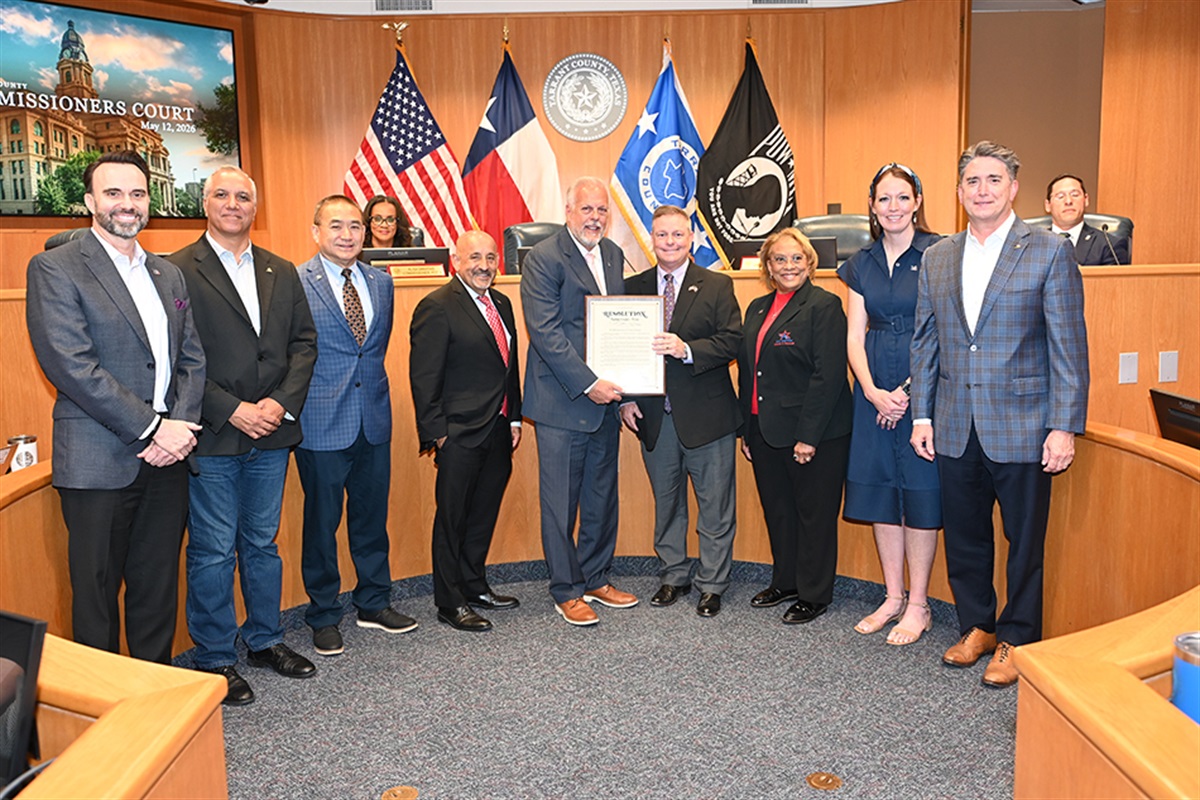 Tarrant County Commissioners Honor Arlington’s 150th Anniversary