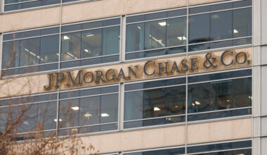 Q&A: JPMorgan leaders talk selling Scotiabank on Dallas, AI and more